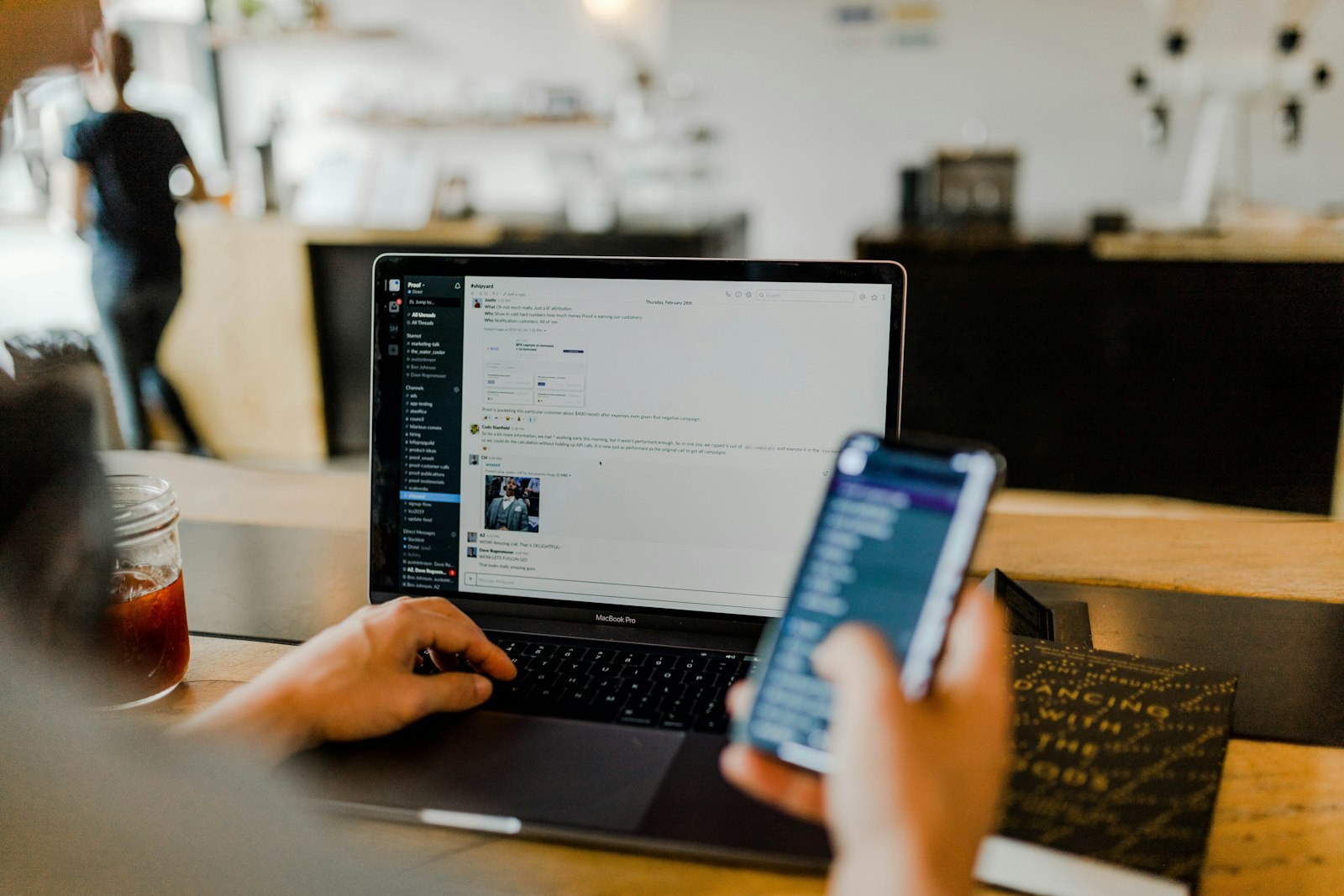 Sécuriser les données confidentielles en PME avec une plateforme souveraine : méthode opérationnelle en huit semaines