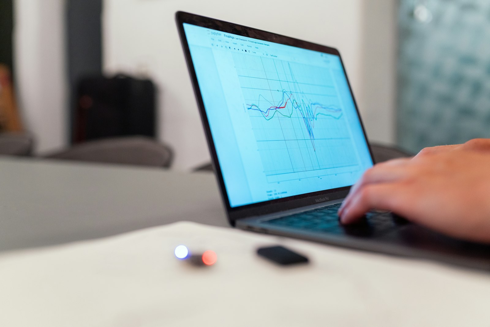 Choix d'un ERP français pour PME en 2025 : méthode en six étapes pour structurer la conformité NF525, PDP, FEC et DSN avant la facturation électronique 2026-2027 en huit semaines