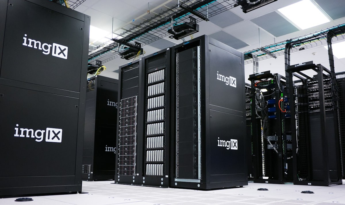 ERP moderne comme socle d'une PME ambitieuse : méthode en six étapes pour structurer huit transformations chiffrées et améliorer l'EBITDA de 15 à 30 % en huit semaines